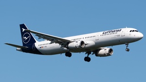 Photo of D-AIDL - Airbus A321-231 operated by Lufthansa