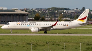 Photo of D-APRI - Embraer ERJ-190SR operated by KLM Cityhopper (opb German Airways)