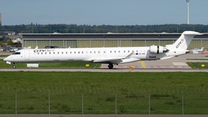 Photo of EI-HIC - Bombardier CRJ-1000EL operated by CityJet