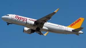 Photo of TC-NCS - Airbus A320-251N operated by Pegasus Airlines
