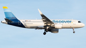 Photo of D-AIUZ - Airbus A320-214 operated by Discover Airlines