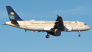 Photo of HZ-ASA - Airbus A320-214 operated by Saudi Arabian Airlines