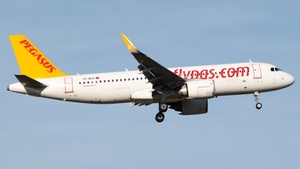 Photo of TC-NCA - Airbus A320-251N operated by Pegasus Airlines