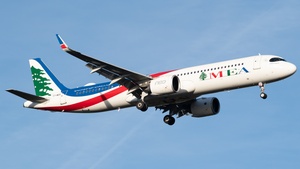 Photo of T7-ME6 - Airbus A321-271NX operated by MEA Middle East Airlines