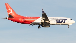 Photo of SP-LVG - Boeing 737 MAX 8 operated by LOT Polish Airlines