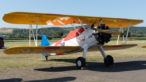 Photo of N5527N - Boeing N2S-5 Kaydet operated by Private