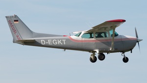 Photo of D-EGKT - Reims-Cessna F172P Skyhawk II operated by HAEUSL'AIR – Flugschule Michael Haeusler