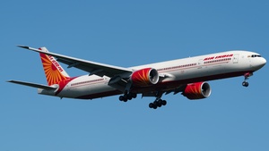 Photo of VT-ALL - Boeing 777-337(ER) operated by Air India