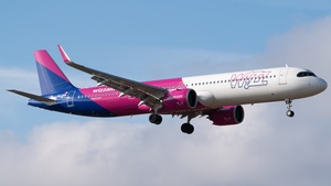Photo of 9H-WMM - Airbus A321-271NX operated by Wizz Air Malta