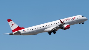 Photo of OE-LWA - Embraer ERJ-195LR operated by Austrian Airlines