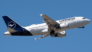 Photo of D-AILE - Airbus A319-114 operated by Lufthansa