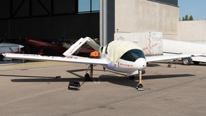 Photo of D-EKFS - Akaflieg Stuttgart fs28 Avispa operated by Private