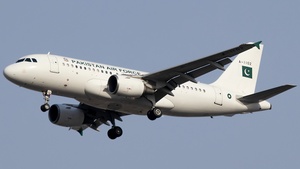Photo of A-1102 - Airbus A319-112 operated by Pakistan Air Force