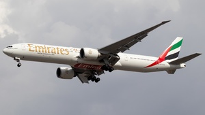 Photo of A6-EGW - Boeing 777-31H(ER) operated by Emirates
