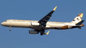 Photo with serial 6108 - Airbus A321-231