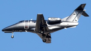 Photo of N4EZ - Embraer Phenom 100EV operated by Private