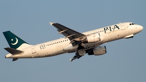 Photo of AP-BLY - Airbus A320-216 operated by PIA Pakistan International Airlines