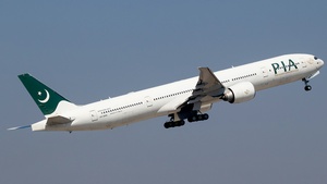 Photo of AP-BMS - Boeing 777-3Q8(ER) operated by PIA Pakistan International Airlines