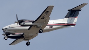 Photo of AP-JDW - Beechcraft B200GT Super King Air 250 operated by Private
