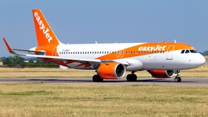 Photo with serial 12193 - Airbus A320-251N