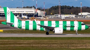 Photo of D-ANCK - Airbus A320-271N operated by Condor