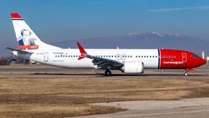 Photo of LN-FGI - Boeing 737 MAX 8 operated by Norwegian Air Shuttle