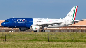 Photo of EI-DTG - Airbus A320-216 operated by ITA Airways