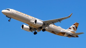 Photo of A6-LRC - Airbus A321-251NX operated by Etihad Airways