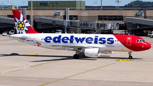 Photo of HB-IJW - Airbus A320-214 operated by Edelweiss Air