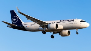 Photo of D-AINB - Airbus A320-271N operated by Lufthansa
