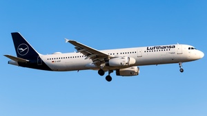 Photo of D-AISP - Airbus A321-231 operated by Lufthansa