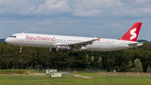 Photo of TC-GRC - Airbus A321-211 operated by Southwind Airlines