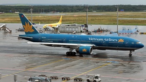 Photo of VN-A144 - Boeing 777-26K(ER) operated by Vietnam Airlines