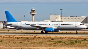 Photo of EI-ETL - Airbus A321-231 operated by Kolavia