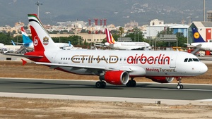 Photo of D-ABDU - Airbus A320-214 operated by Air Berlin
