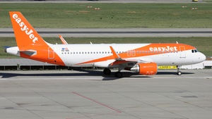 Photo of OE-IDD - Airbus A320-214 operated by easyJet Europe