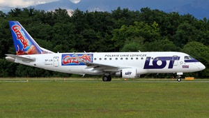 Photo of SP-LIN - Embraer ERJ-175LR operated by LOT Polish Airlines
