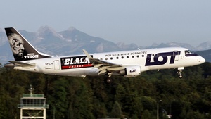 Photo of SP-LIN - Embraer ERJ-175LR operated by LOT Polish Airlines