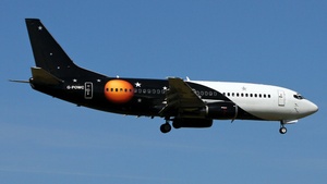 Photo of G-POWC - Boeing 737-33A(QC) operated by Titan Airways