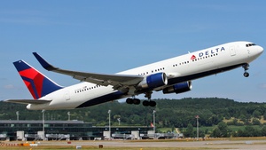 Photo of N171DN - Boeing 767-332(ER) operated by Delta Air Lines