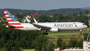 Photo of N350AN - Boeing 767-323(ER) operated by American Airlines