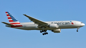 Photo of N759AN - Boeing 777-223(ER) operated by American Airlines