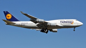 Photo of D-ABVS - Boeing 747-430 operated by Lufthansa
