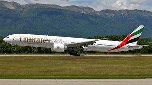 Photo of A6-ECP - Boeing 777-36N(ER) operated by Emirates