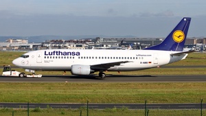 Photo of D-ABEI - Boeing 737-330 operated by Lufthansa