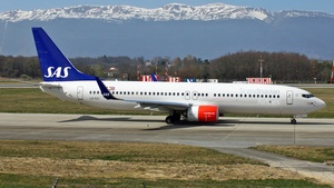 Photo of LN-RGI - Boeing 737-86N operated by SAS Scandinavian Airlines