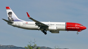 Photo of LN-NIB - Boeing 737-86J operated by Norwegian Air Shuttle