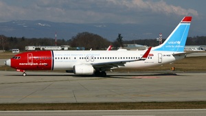 Photo of LN-NGE - Boeing 737-8JP operated by Norwegian Air Shuttle