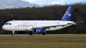 Photo of YK-AKA - Airbus A320-232 operated by Syrian Air