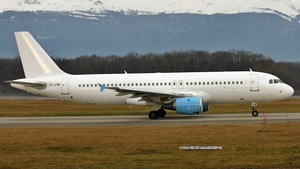 Photo of YL-LCM - Airbus A320-211 operated by SmartLynx Airlines